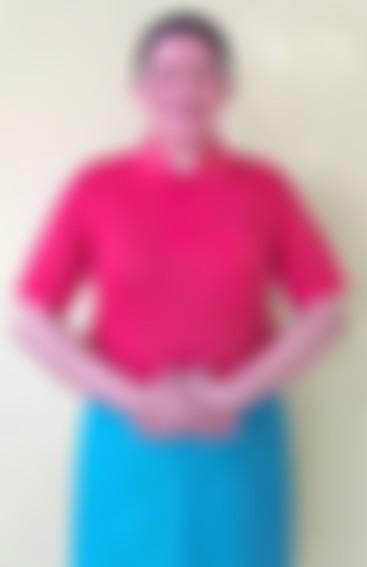 Ex-Singapore Indonesian helper biodata photo